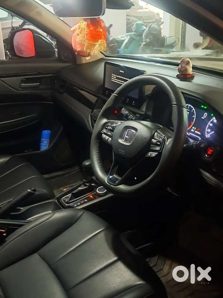 Honda Elevate Signature Black 2025