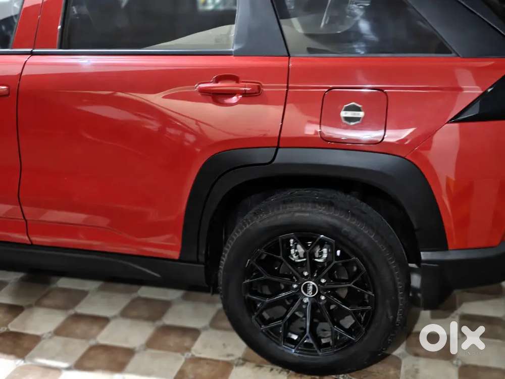 Maruti Suzuki Victoris 2025 Petrol 3500 Km Driven