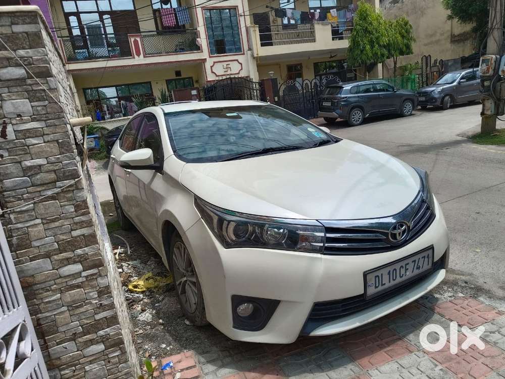 Toyota Corolla Altis 2014