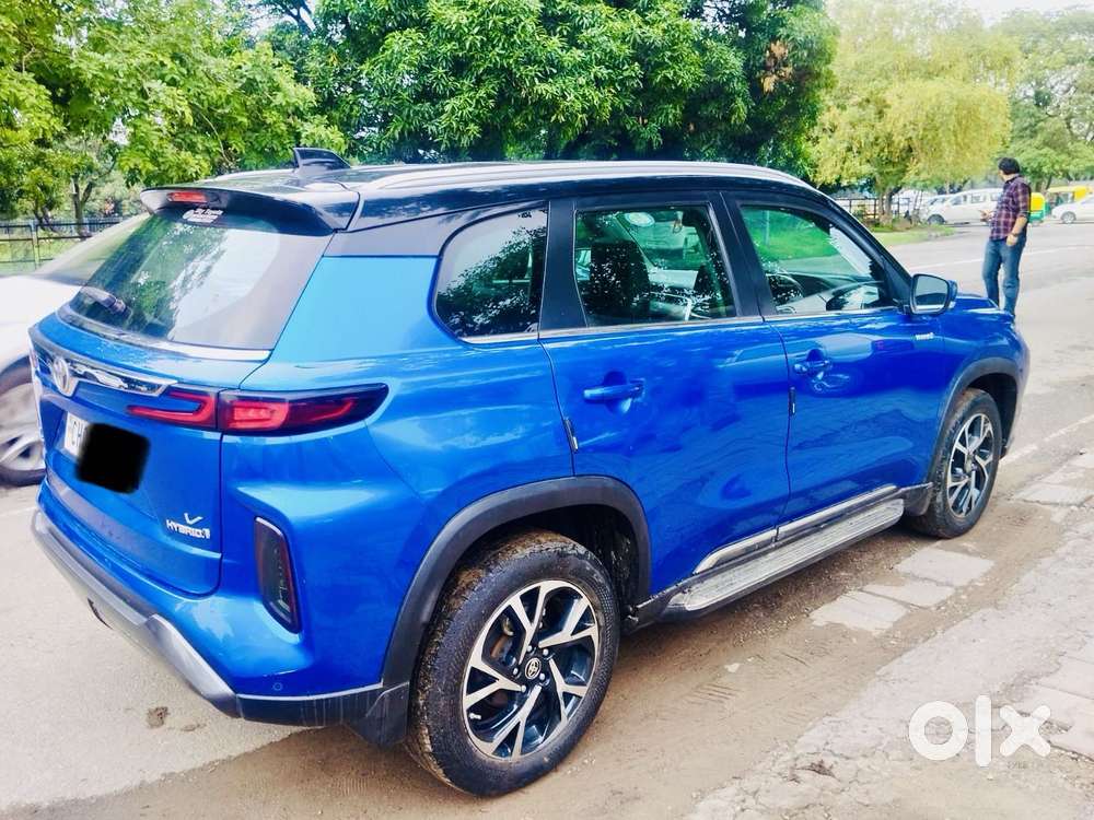 Toyota Urban Cruiser Hyryder 1.5 V Hybrid, 2023
