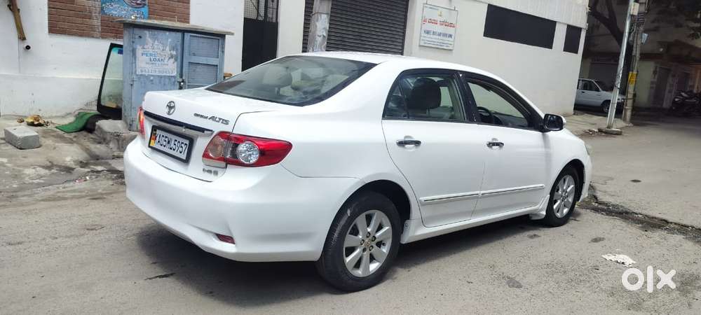 Toyota Corolla Altis 1.8 J, 2012, Diesel
