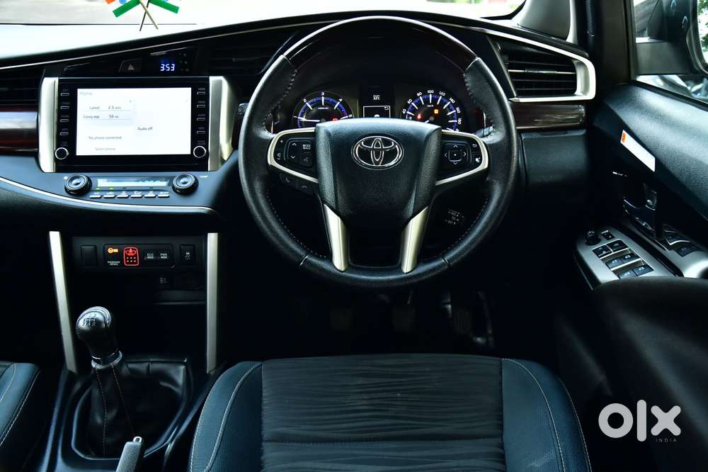 Toyota Innova Crysta 2.4 V 8 Str, 2024, Diesel
