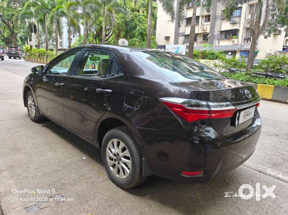 Toyota Corolla Altis 1.8 G Cvt, 2017, Petrol