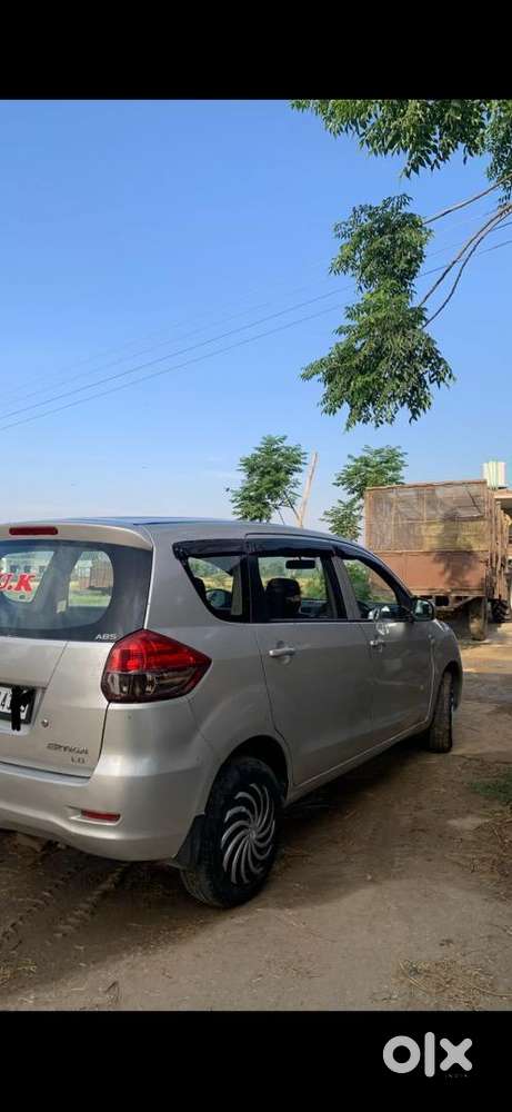 Maruti Suzuki Ertiga 2014 Diesel 145000 Km Driven