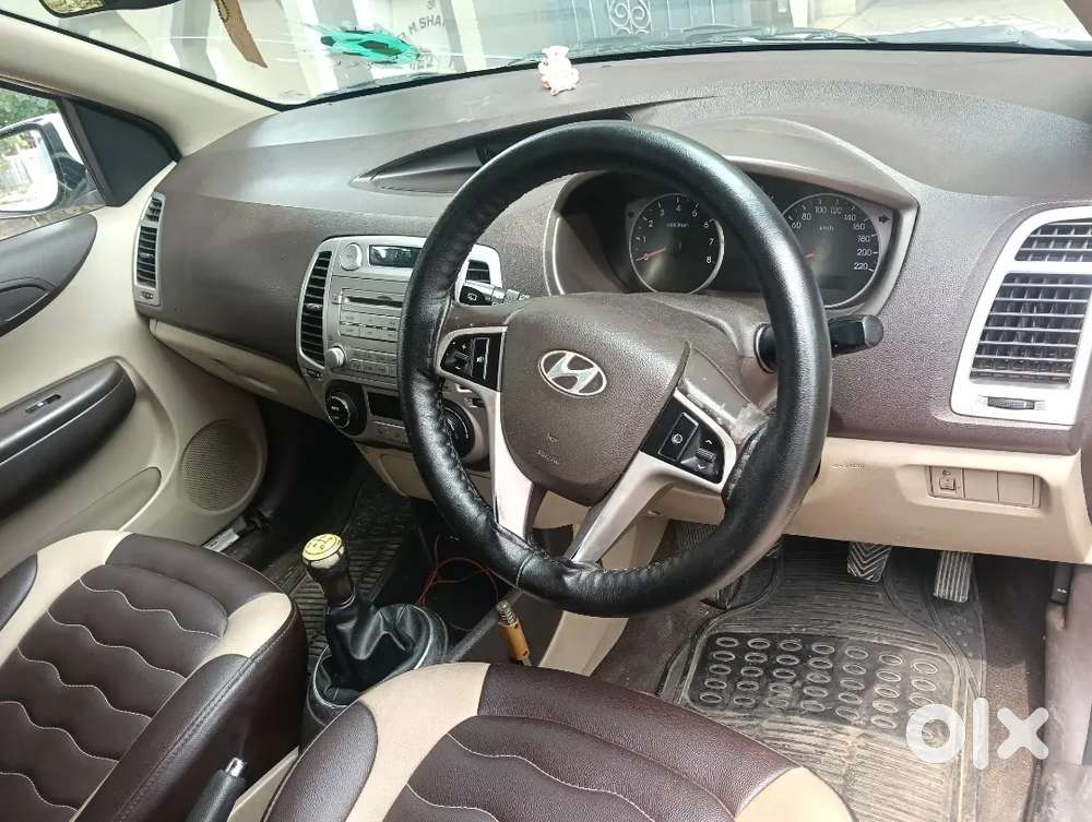 Hyundai I20 Asta 2011 Petrol