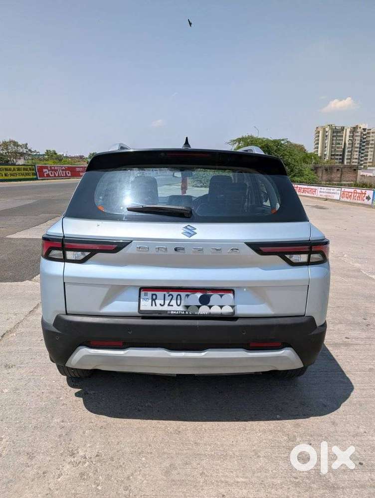 Maruti Suzuki Brezza 1.5 Zxi Smart Hybrid, 2023, Petrol