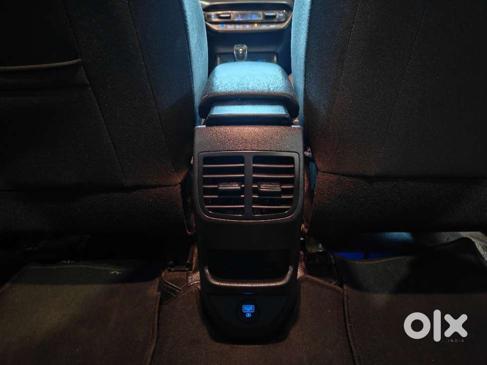 Hyundai New I20 1.2 Asta Ivt, 2021, Petrol