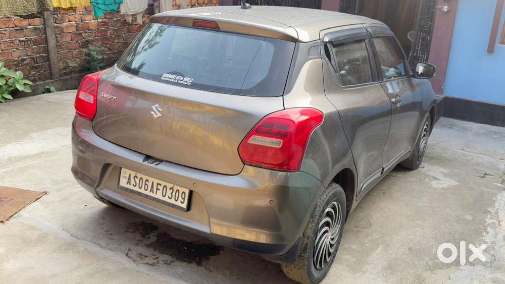 Maruti Suzuki Swift Vvt Vxi, 2021, Petrol