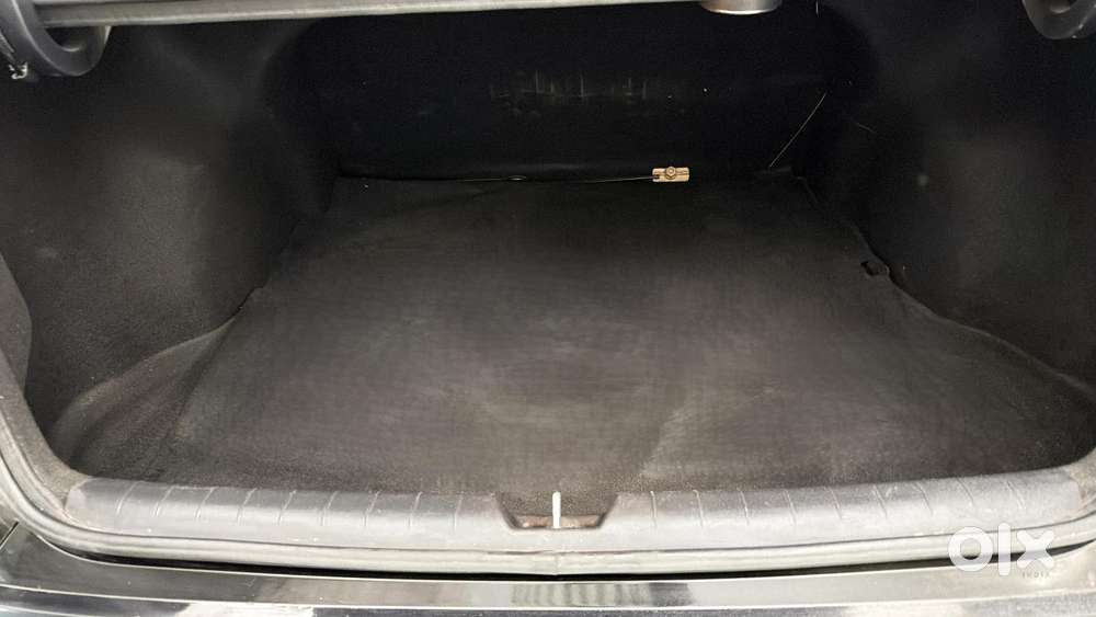 Hyundai Verna 1.5 Sx (o) Ivt, 2023, Petrol