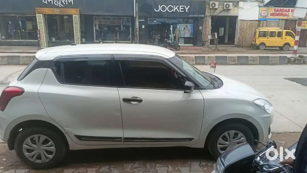 गाड़ी  में कोई कमी नहीं