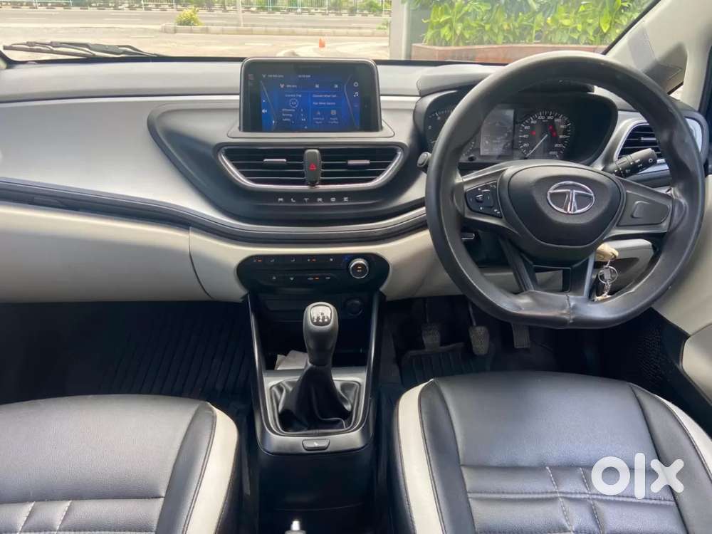 Tata Altroz Xm Plus Petrol, 2023, Petrol