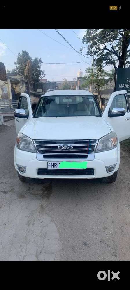 Ford Endeavour 2.2 Titanium At 4x2, 2013, Diesel