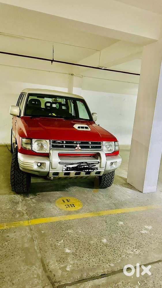 Mitsubishi Pajero Diesel 2011 Well Maintained With Excellent Condition