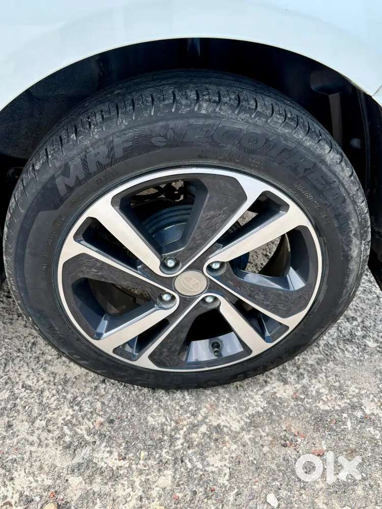 Tata Altroz 2023 Petrol Manual