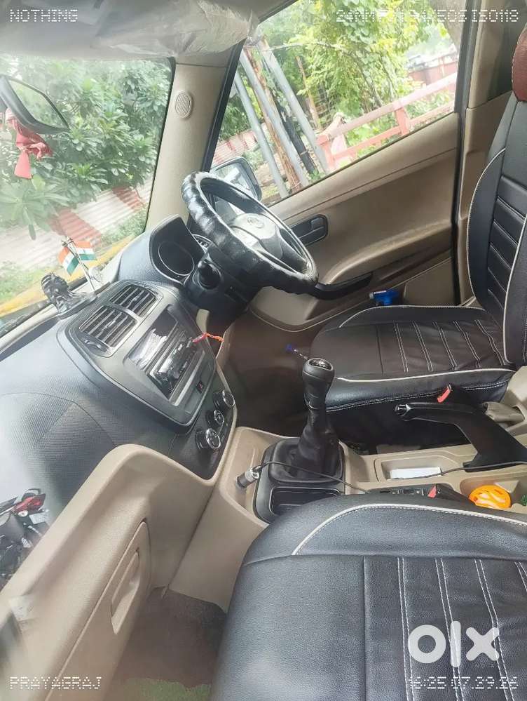 Mahindra Tuv 300 2019