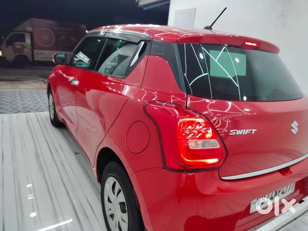 Maruti Suzuki Swift Vxi, 2018, Petrol