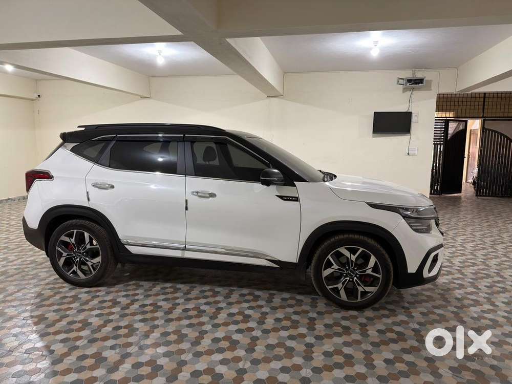 Kia Seltos 2023 Petrol 8200 Km Driven