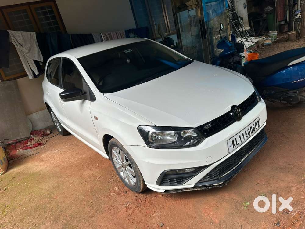 Volkswagen Polo Petrol Manual 2010