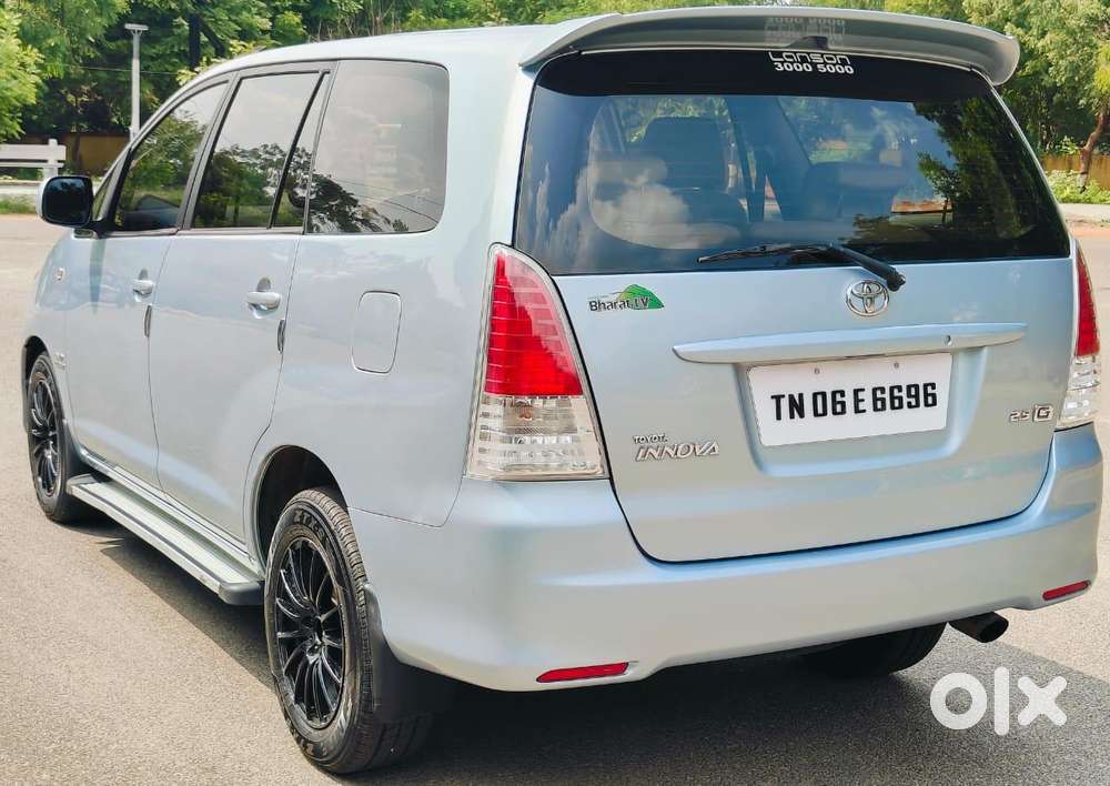 Toyota Innova 2.5 V 7 Str, 2011, Diesel