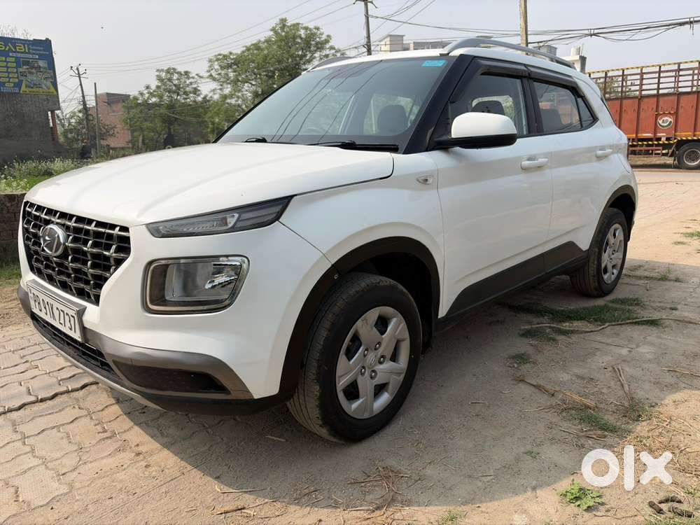 Hyundai Venue 2020 Petrol 48000 Km Driven