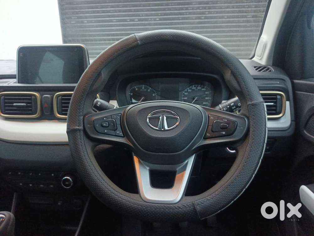 Tata Punch Accomplished, 2023, Petrol