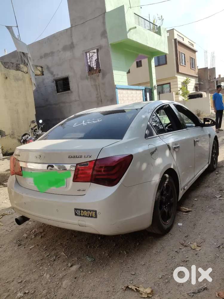 Chevrolet Cruze 2011 Diesel 150000 Km Driven