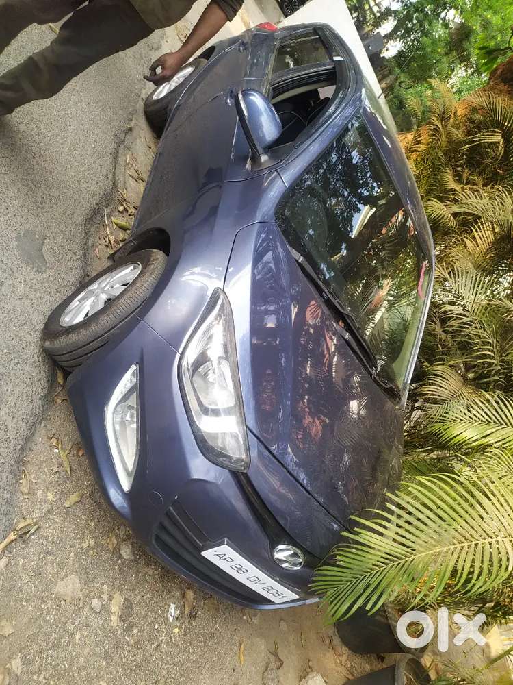 Hyundai I20 Spotz 2013 Petrol - Urgent Sale