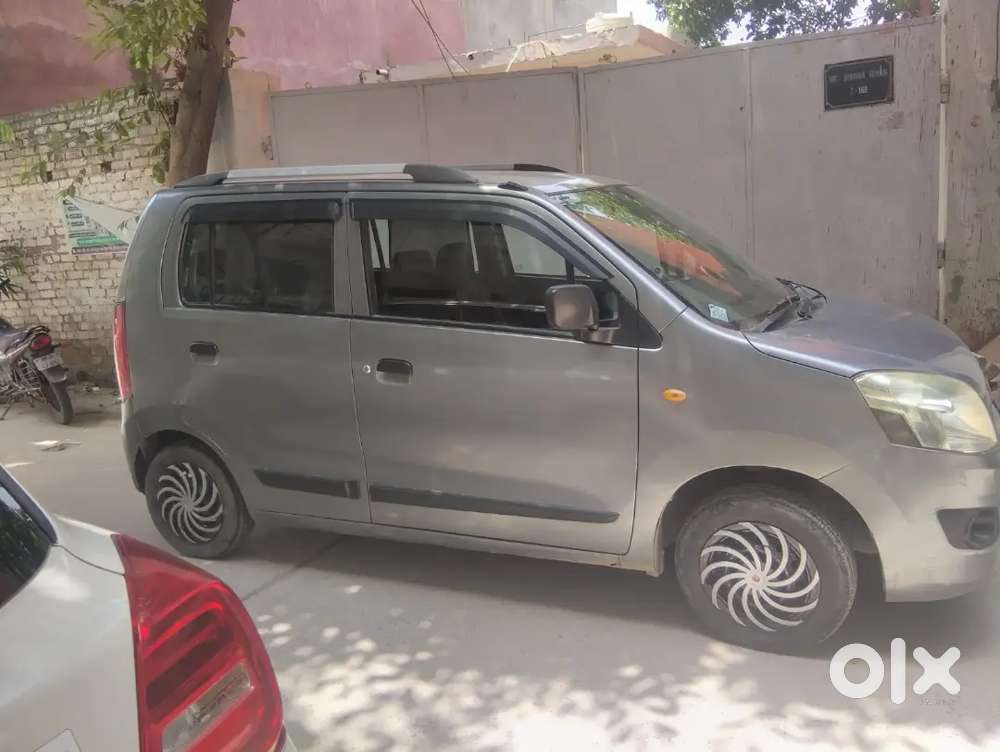 Maruti Suzuki Wagon R 1.0 2015  October Cng  80000 Km Driven