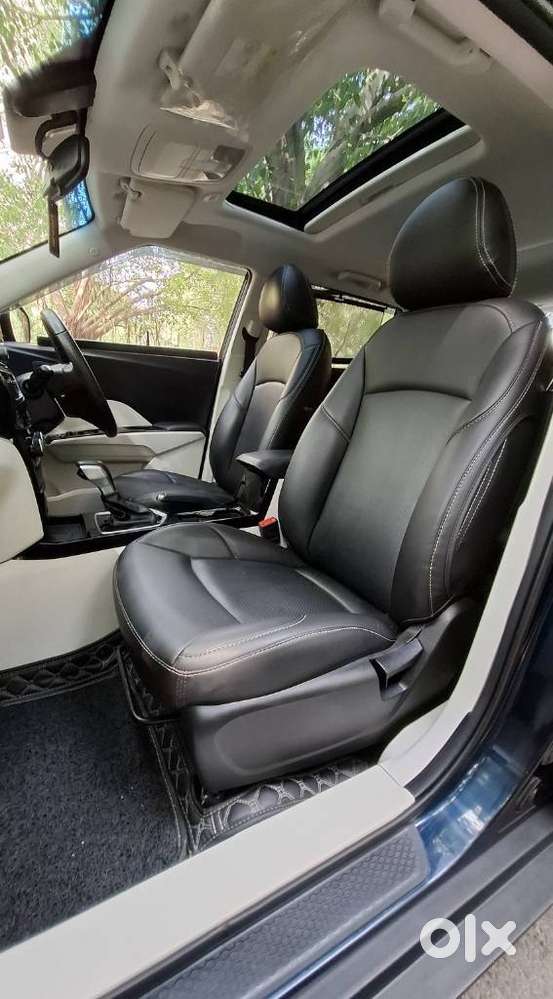 Mahindra Xuv 3xo Ax5 Pm At, 2024, Petrol