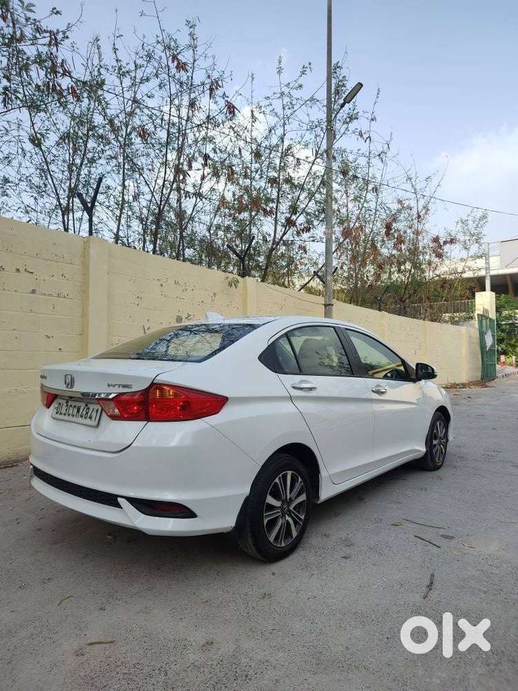 Honda City I-vtec V, 2017, Petrol