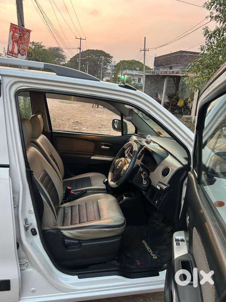 Maruti Suzuki Wagon R Dul 2014 Lpg Well Maintained