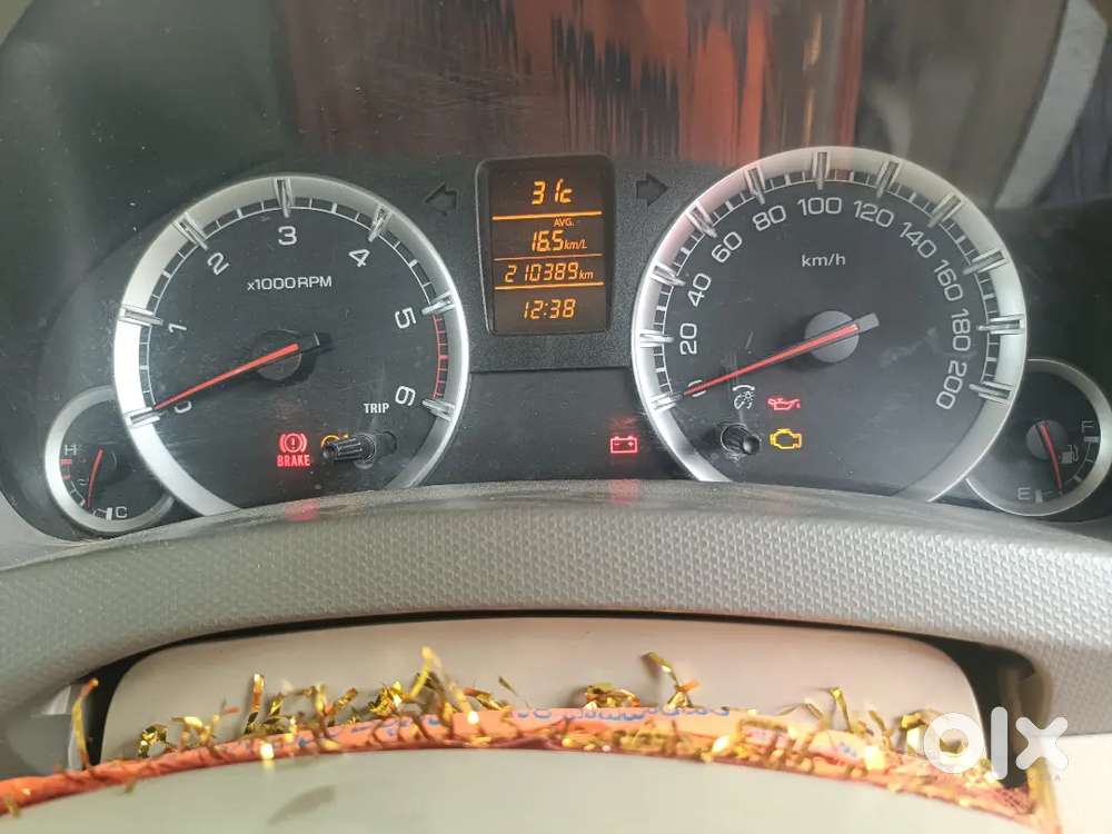 Maruti Suzuki Grand Vitara 7 Seater 2015 Diesel 201000 Km Driven