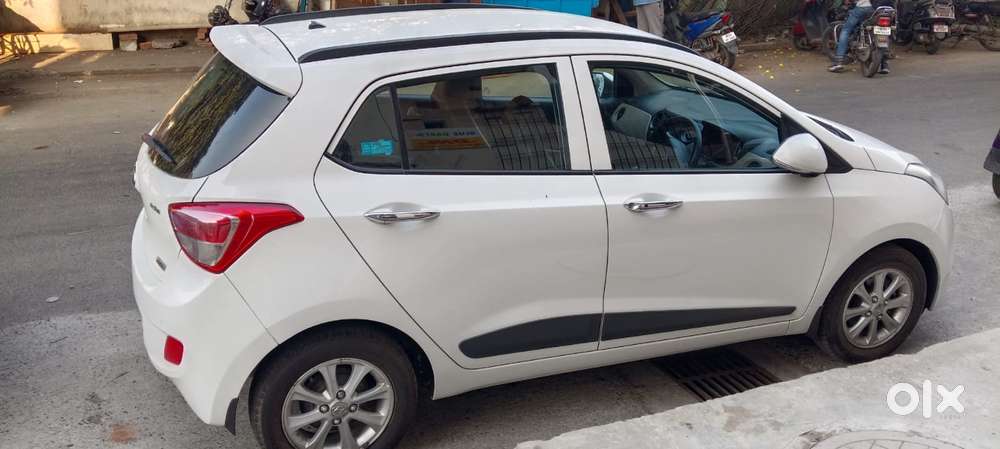 Hyundai Grand I10 Asta Automatic 1.2 Kappa Vtvt, 2016, Petrol