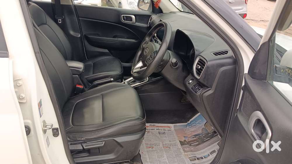 Hyundai Venue 1.0 Sx (o) Turbo Dct, 2019, Petrol