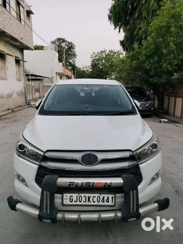 Toyota Innova Crysta 2017 Diesel Manual