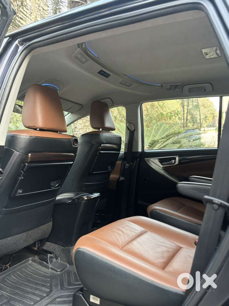 Toyota Innova Crysta [2020-ongoing] 2.7 Zx At 7 Str, 2022, Petrol