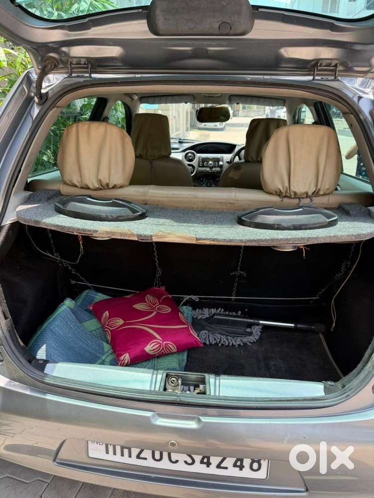 Toyota Etios Liva 2013 Petrol Well Maintained