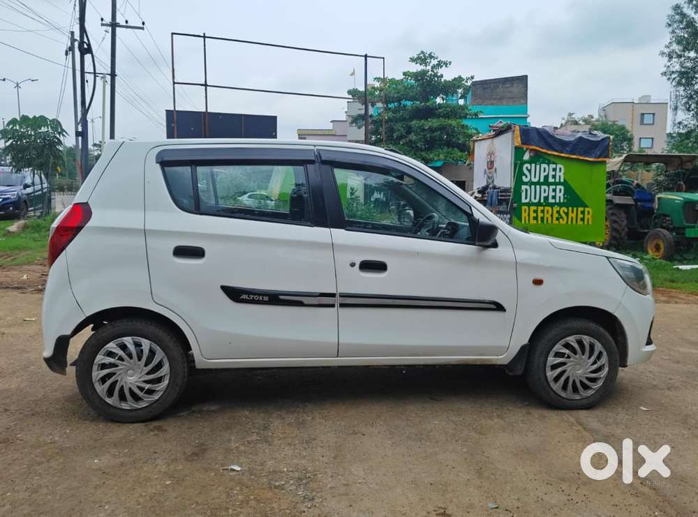 Maruti Suzuki Alto K10 1.0 Vxi, 2016, Petrol