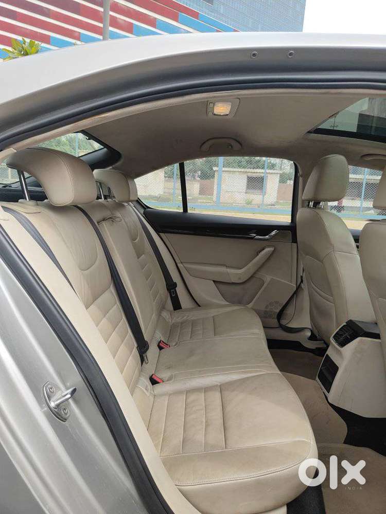 Skoda Octavia 1.8 Elegance Tsi At, 2014, Petrol