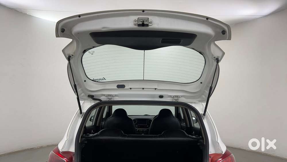 Hyundai Grand I10 1.2 Kappa Sportz Option At, 2017, Petrol