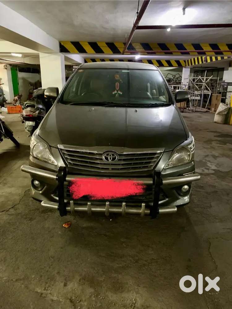 Toyota Innova 2012 Diesel Well Maintained