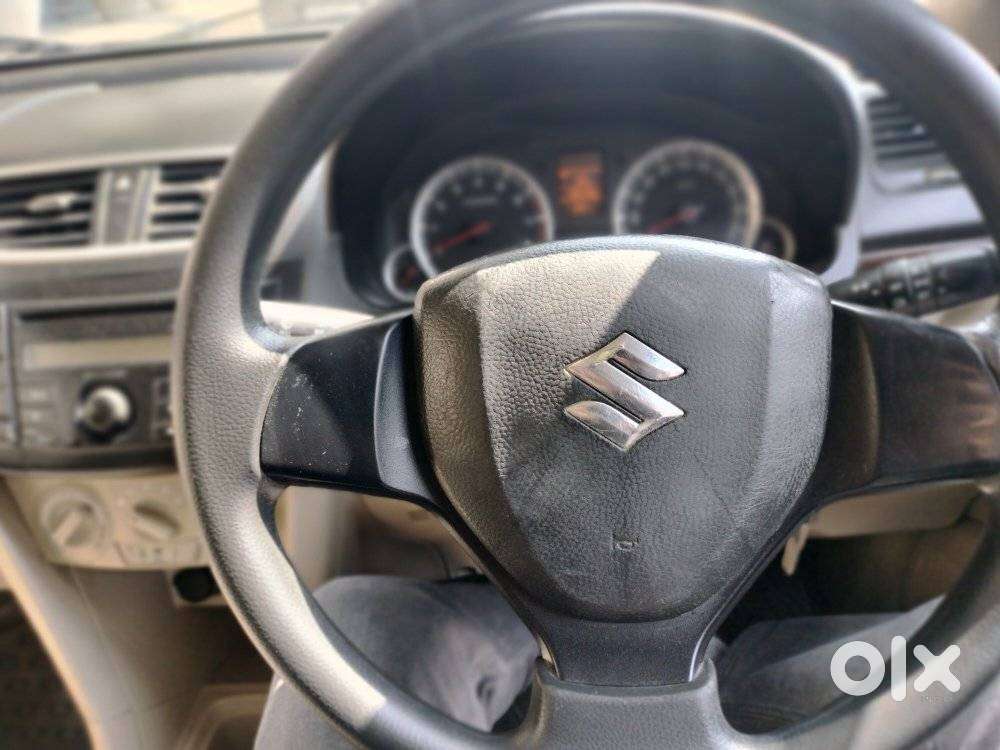 Maruti Suzuki Dzire 1.2 Vxi, 2013, Petrol