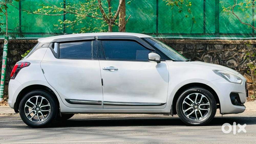 Maruti Suzuki Swift Zxi Plus Dual Tone, 2019, Petrol