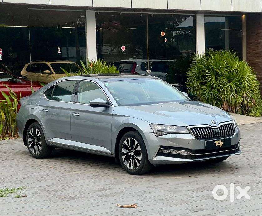 Skoda Superb, 2020, Petrol