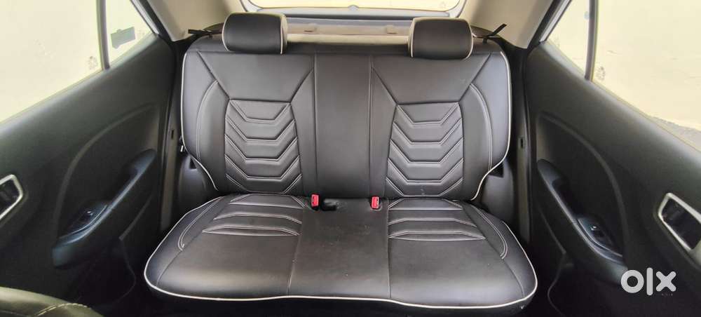 Hyundai Venue S(o) Knight Edition Mt, 2021, Petrol