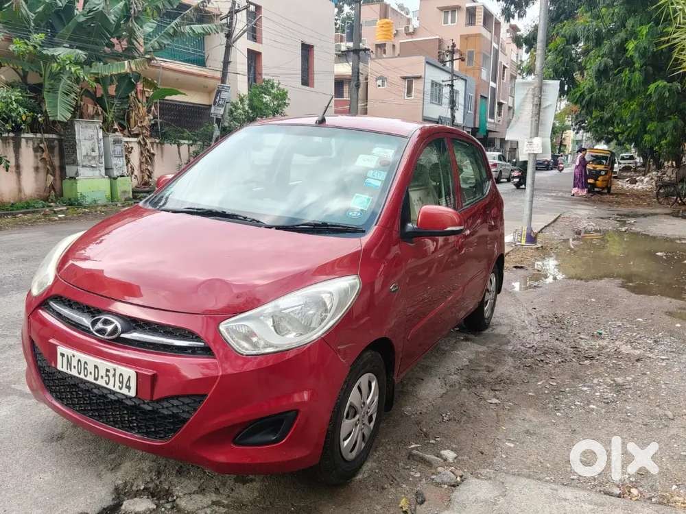 Hyundai I10 Sportz Petrol 2011