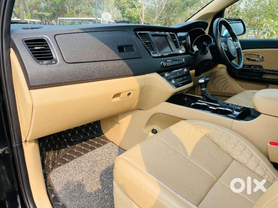 Kia Carnival Limousine Plus 7 Str, 2021, Diesel