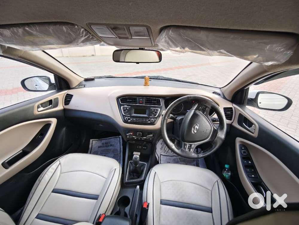 Hyundai I20 Sportz 1.2 Bs-iv, 2019, Petrol