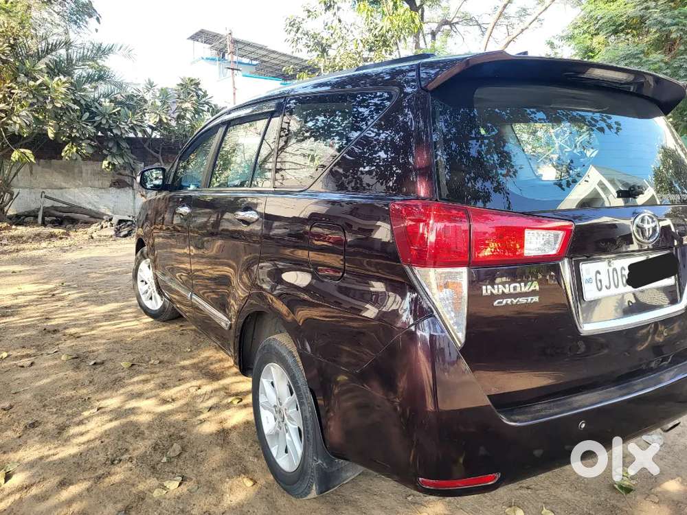 Innova Crysta Forst Owner 2.8 Vx