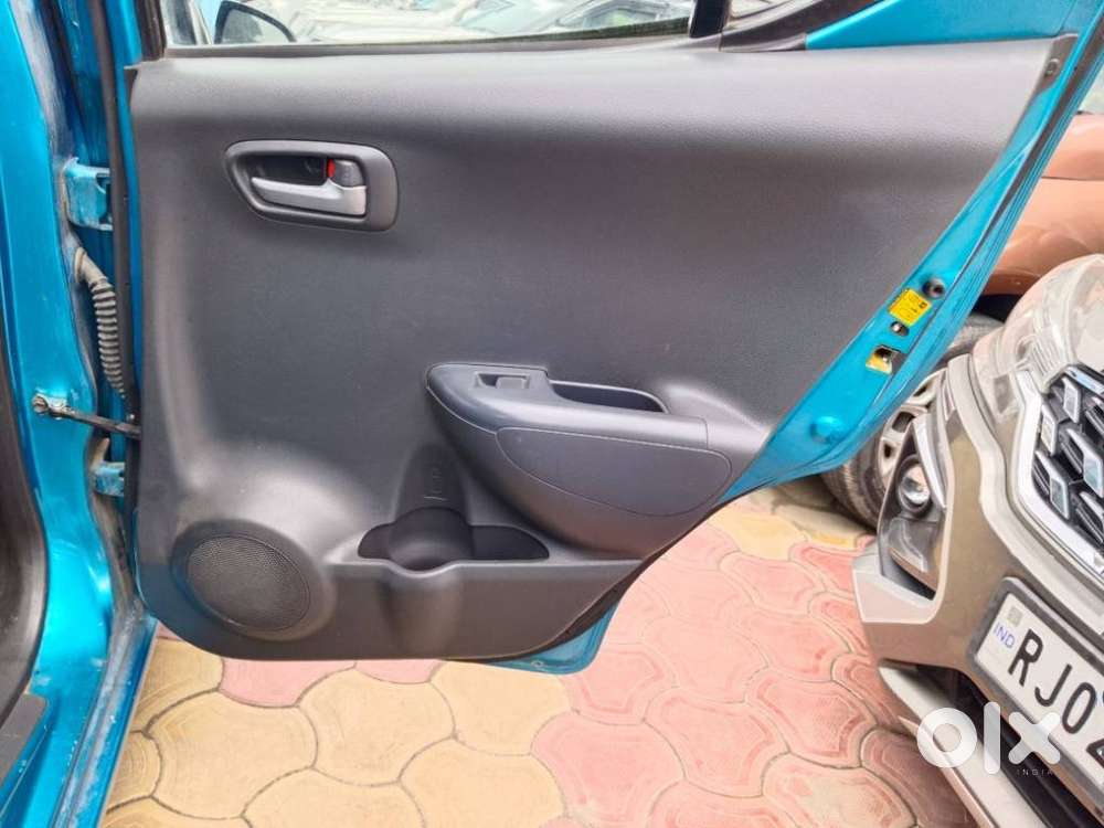 Maruti Suzuki A-star Vxi, 2011, Petrol